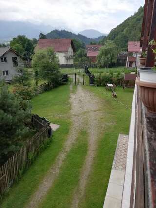 Дома для отпуска Casa Jasmin Бран Дом для отпуска-47